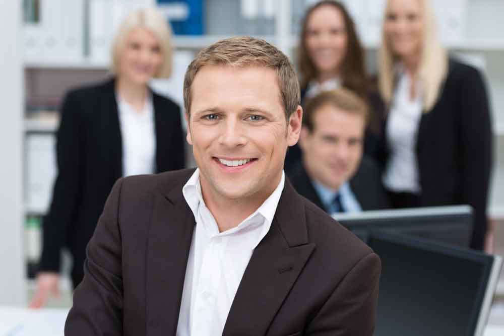Sales- und Serviceteams führen